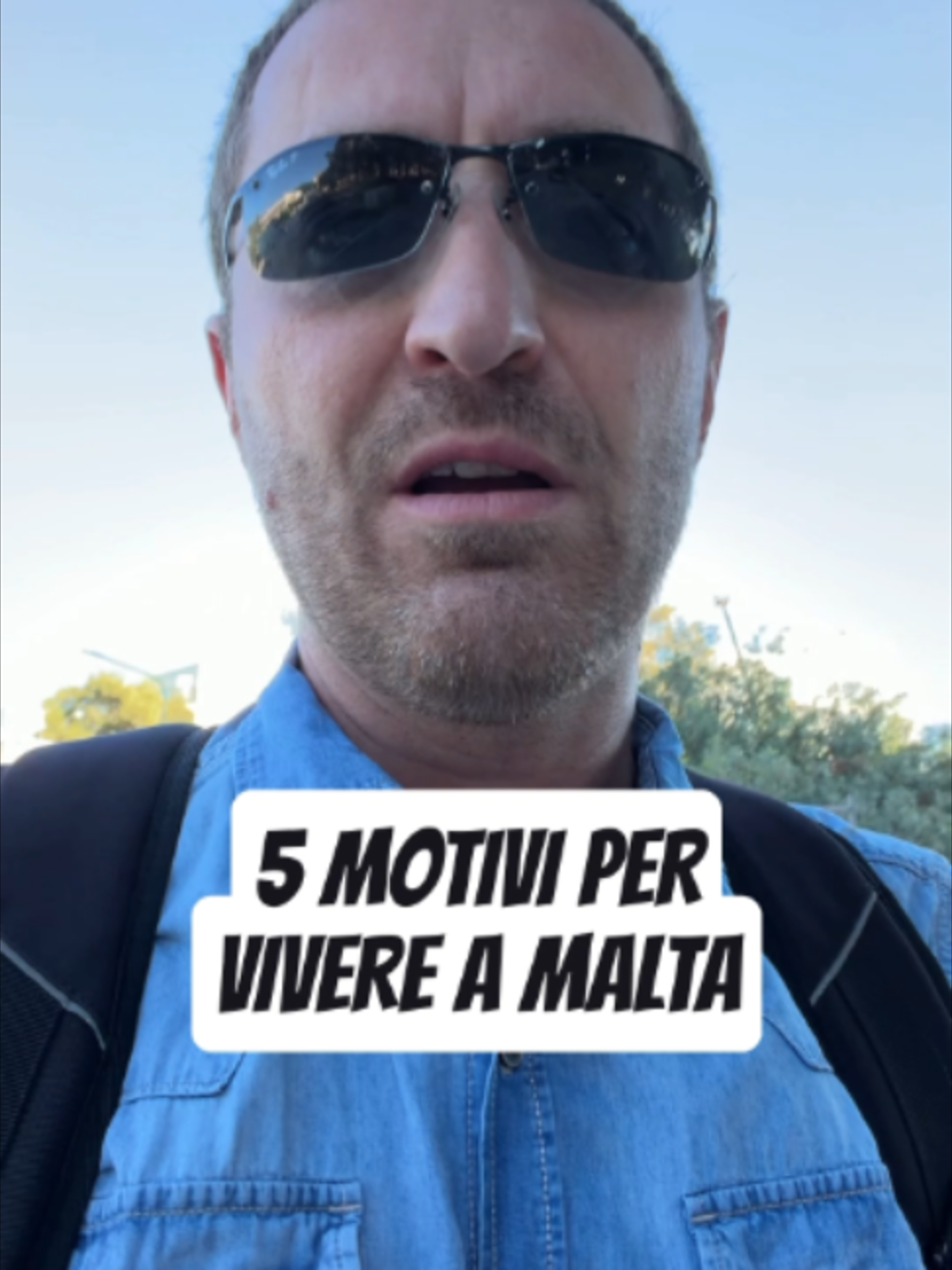 Cinque motivi per cui vivere a Malta funziona davvero. Il sole che ti permette di fare il bagno fino a dicembre, con solo due o tre mesi davvero ostili. Una vita sociale enorme, ma con la possibilità di isolarti quando vuoi, tra le zone tranquille e Gozo. Il networking, perché qui arriva gente da tutto il mondo e gli eventi non finiscono mai. L'inglese, che impari sul campo senza sforzarti. E aprire un'attività, che qui è di una semplicità che in Italia ti sogni. Questi sono i cinque grossi. Nei prossimi video li approfondisco uno a uno, e poi arrivano i contro, perché non è tutto oro quello che luccica. Tu che ne pensi? Se vivi a Malta dimmi quale aggiungeresti. #malta #vivereamalta #expatitaliani