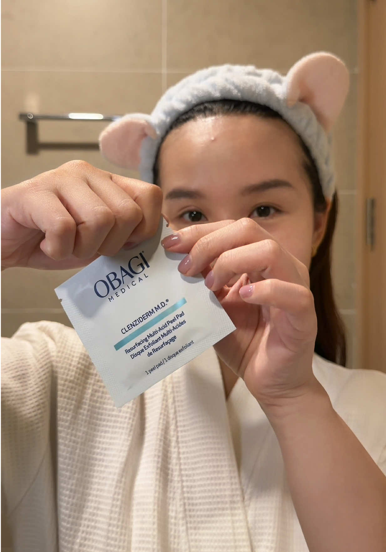 Trước giờ cứ nghe tới peel da là Bella rén lắm luôn, nhưng mà bây giờ thì đơn giản hơn nhiều rồi 💙 @Obagi Vietnam  #bellasaigon #peelda #peelpadcangmuot #khoahocobagi #hoptaccungobagi 