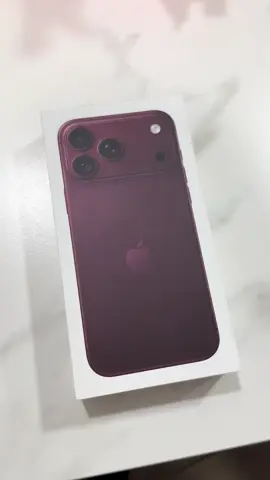 Unboxing the new iPhone 18 Pro Max in Burgundy! #iphone18promax #burgundy #unboxing #Tech #iphone 