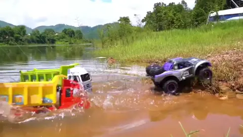 Part #2 DIY Mini Tractor Builds a Brick and Wood Animal Shelter _ Fun Construction Science Project 