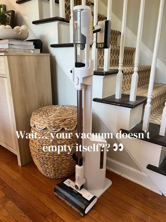 A cordless vacuum that actually empties itself?!?!