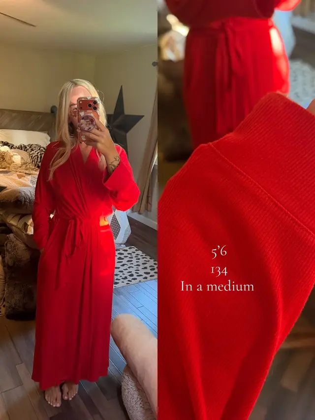 @SKIMS came out with a robe made out of the same stretchy ribbed material as their PJ’s and its perfection❤️‍🔥