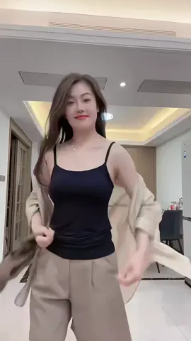 33K SALE SỐC Áo 2 Dây Thun Gân có mút#thoitrangnu #xuhuongtiktok 