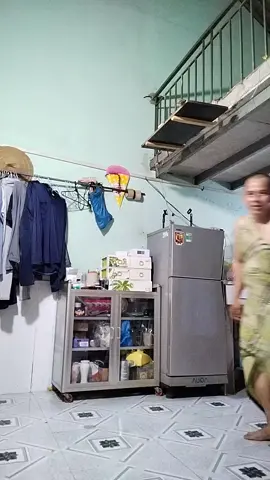 buổi tối vui tý nha mọi người 