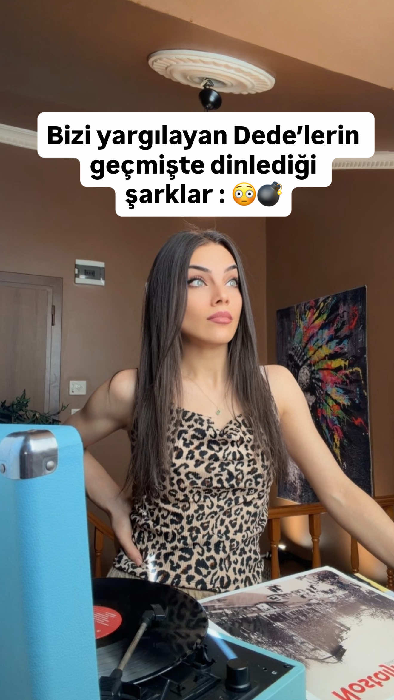 Hesabım yeni takiplerinizi bekliyorumm 🥰 . . #dede #fypage #viral #keşfetteyizzz #keşfet 