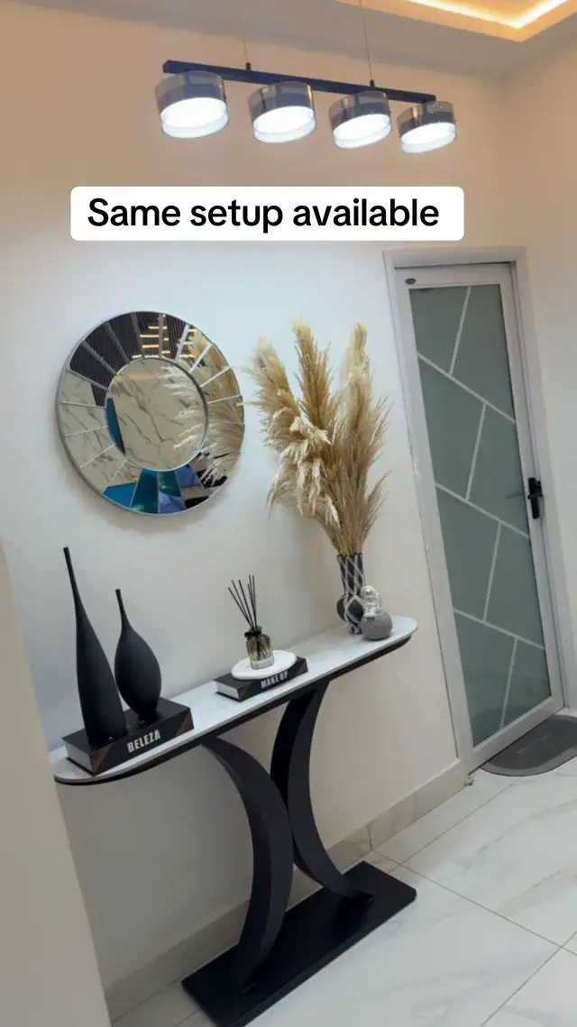 Your home deserves a beautiful first impression. #HomeOfLuxeDecor #InteriorDecor #EntrywayDecor #ConsoleTableStyling #HomeStyling     