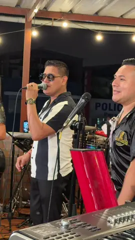 TE EXTRAÑO 💔😞(ensayos en vivo)  #tonyrosado #teextraño #Cumbia #viraltiktok #fyp 