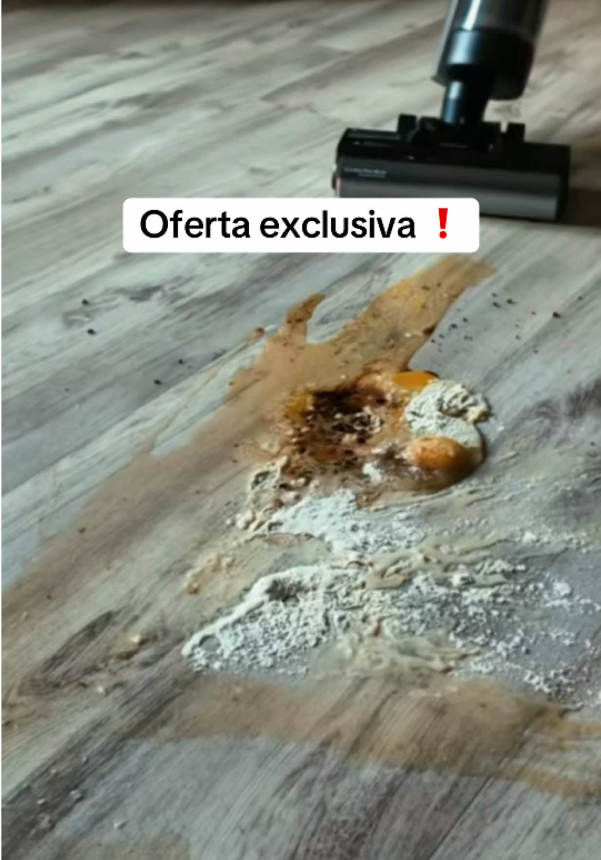 Aspira y trapea al mismo tiempo eso te ahorra mucho tiempo 👀 . . . #vacuumcleaner #aspiradora #dreamhome #tiktokblackfriday #dreameg10 