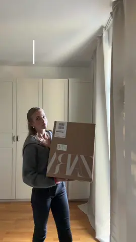 Would have to buy your outfit @millaseredin !!#zara #haul #fyp 