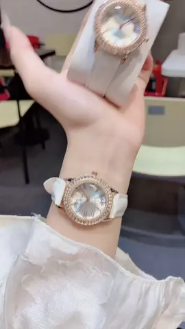 Đồng Hồ Melissa Dây Da Gương Đính Đá Cao Cấp 🥰🥰🥰 #dongho #donghodinhda #donghosangchanh #donghonu #donghochongnuoc 