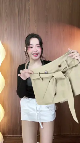 Nó xịn nó trẻ hihi #thoitrangnu #chanvay #outfit #viral #engtuyetdaily 