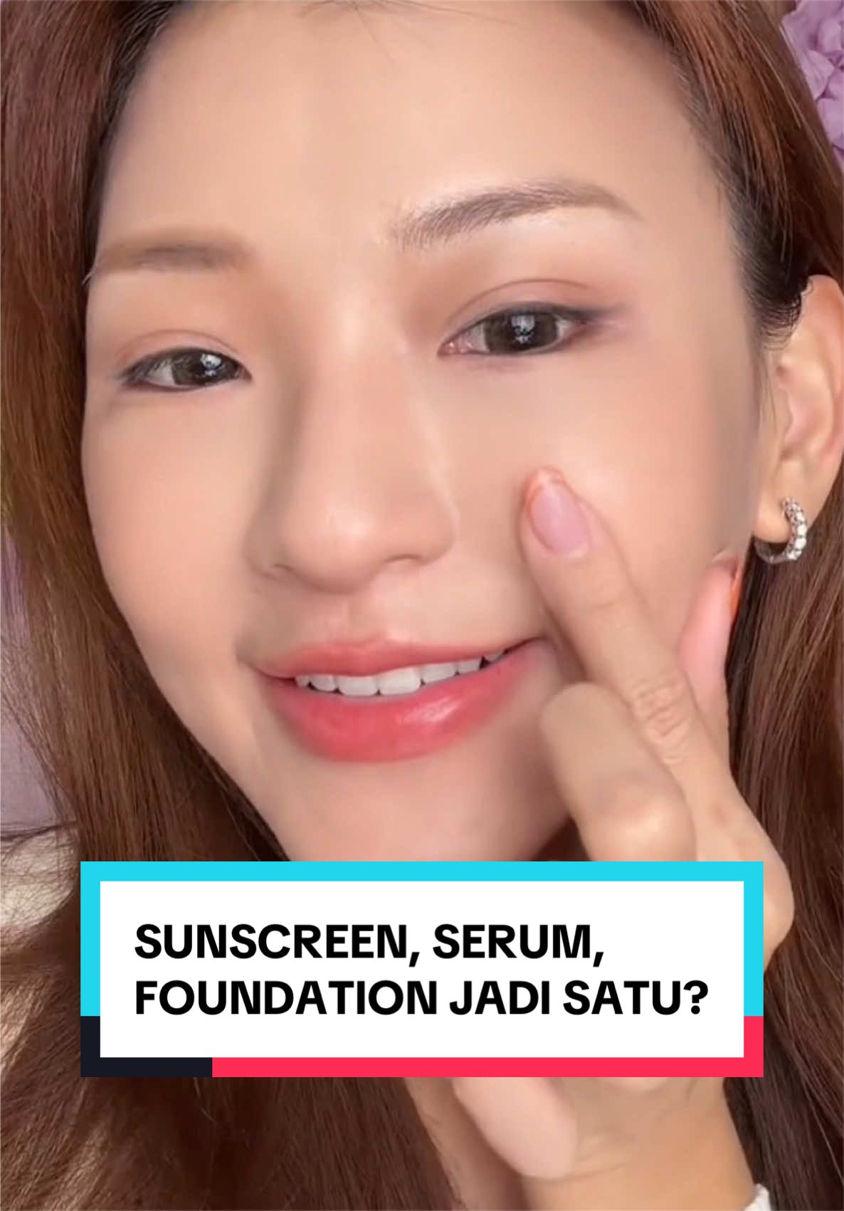 Ternyata ada juga sunscreen yang bisa sekalian jadi base makeup 👀✨ Aku suka hasilnya karena complexion tetap keliatan ringan dan skin-like, tapi warna kulit jadi lebih rata. Cocok banget buat yang mager pakai banyak layer makeup 😭 #TintedSunscreen #SunscreenSPF50 #BaseMakeup #sunscreen #complexion 