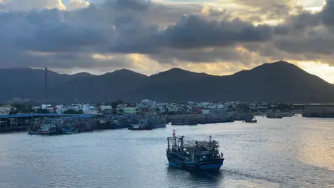 Hôm này bầu trời có chút chill nên quả nhạc hơi buồn #xuhuongtiktok #dânbiển #77binhdinh #checkinquynhon 