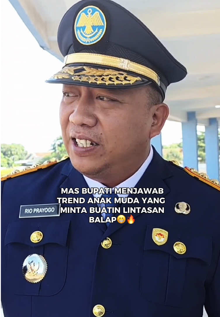 Gmna kawan kawan, emang ada bupati se sat set ini😎🔥, jadi jangan dulu berpikir negativ kenapa bupati melakukan tindakan berat untuk para pembalap liar, karna beliau memikirkan keselamatan kalian dan masyarakat sekitar, ayo uji bakatmu di arena yang sesungguhnya🔥, makasi mas @masrio.bupatiku  #balapliar #situbondonaikkelas #situbondo #situbondojawatimur 
