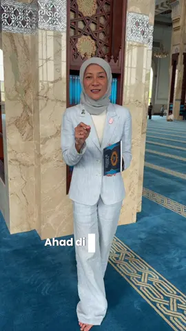 @masjidsrisendayanofficial @Noor Amy Ismail Come, let’s sit together, listen, reflect and allow the Qur’an to speak to our hearts 🤍 Because at Wanita Itu, we don’t just come to learn the ayat, we come to ask: what is Allah asking of me through these ayat? 📍 27.9.26 | Sunday 3:00 AM — Masjid opens 4:30 AM — Qiam with Imam Besar 6:00 AM — Subuh 6:15 AM — Kuliah Subuh Perdana 7:00 AM — Tadarus Juzuk 6 9:00 AM — Tadabbur Al-Isra’ 17:70 11:00 AM — Tadabbur Al-Ahzab 33:59 1:00 PM — Zohor See you at Masjid Sendayan, insyaAllah. 🤍 Registration link in BIO.