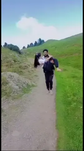 yah Dekho kitna bada dala hai