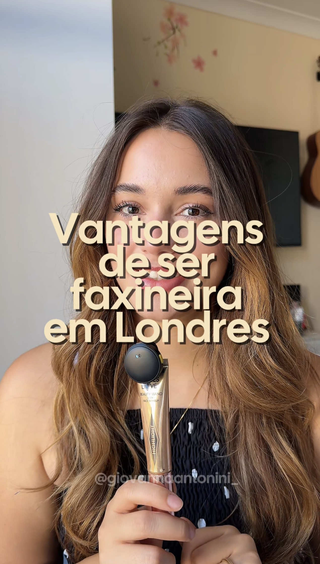 existem várias outras vantagens!! quem quiser faço parte 2 👀✨ #girls #faxina #faxineira #londres #cleaner 