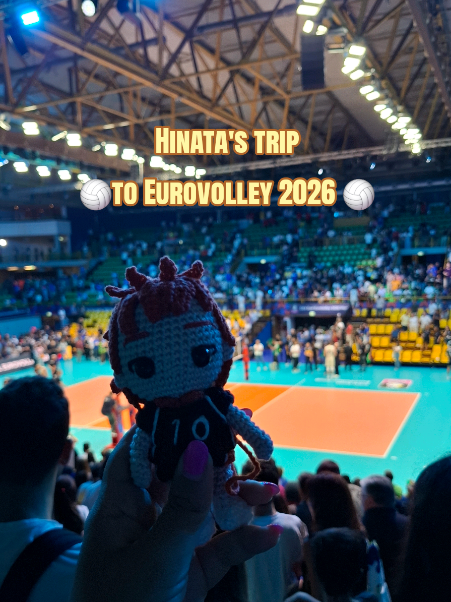 Brought Hinata all the way to Modena for EuroVolley!🏐✈️ I really wanted to bring my own Hinata to my very first live volleyball match (and EuroVolley at that!), so I had to speed-crochet to finish in time. Because of that, his hair didn't turn out how I wanted 😅  but I fixed it as soon as I got home (which is why the hair looks a little different here compared to my last Tiktok loool) #crochet #hinata #haikyu #eurovolley2026 #volleyball