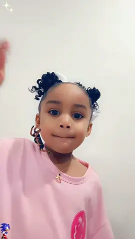 Spider filter prank tutorial，how to get spider face filter effect on tiktok，spider filter effect tutorial，spider filter on face effect#capcut #capcutpioneer #spiderfilter #funnyprank 