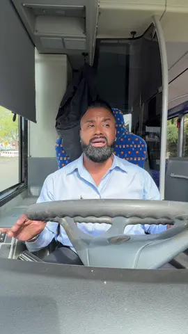 Ich arbeite gerne ich arbeite generell sehr gerne 😅 #busfahrer #arbeiten 