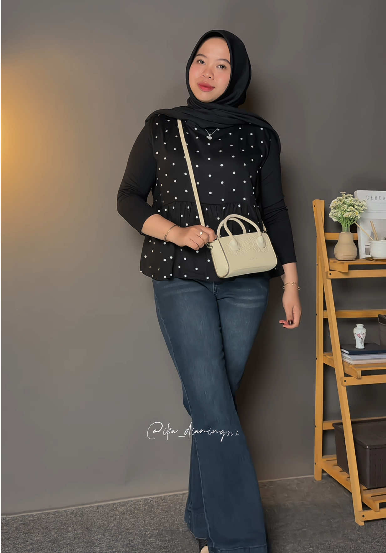 #inner #innerpolkadot #innercardigan #outfitsimple 