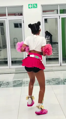 Dc:@Dancing_with_busisiwe🐐 🔥🔥🔥🔥😭 dressed by @09ukugqhama #fyyyypppppppppppppp #fypシ゚viral🖤tiktok #viraltiktok 