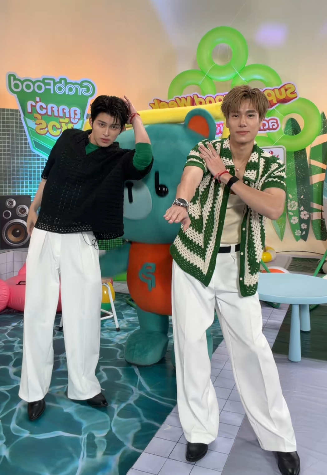 แล้วแต่จะคิด ชีวิตคนละแบบครอบครัวเดียวกัน GRABFOOD X PONDPHUWIN PP #GrabFoodถูกกว่าชัวร์xPPW #ppnaravit #phuwintang @ppnaravit @phuwintang 