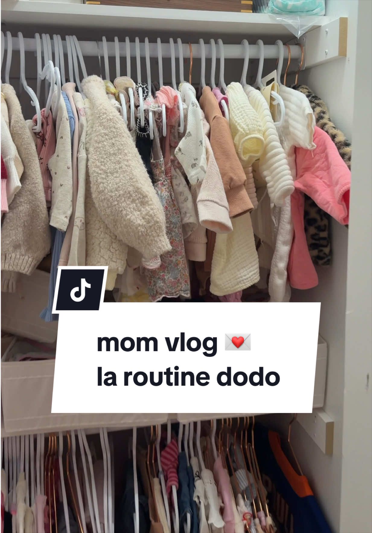 mini vlog de la routine dodo avec les filles 💖 #momandkids #timestampedroutine #toddlermom #bathtime #9monthold 