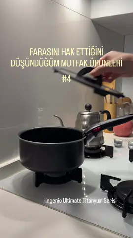 Bu setten o kadar memnunum kii dolapta daha az yer kaplamasından fırına girmesine kadar, saklama kabı olarak kullanımından bulaşık makinesinde yıkanmasına kadar her şeyiyle tam puandır kendisi💖 . . . . . . . #m#mutfakürünlerik#kitchent#tavsiyef#fyü#üründenemesi*reklam değil kendim aldım 
