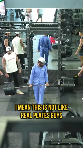 But it’s doesn't matter how many plates there are if they're not real 🤭🫣 #anatoly #anatolyfit 