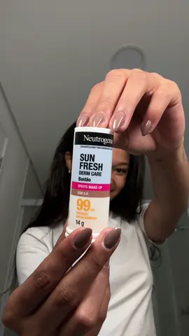 Neutrogena®️ veio muito aí e quebrou as regras do bastão com cor (a minha é a 5.0) para você não se contentar com menos! Pq a gente merece né? @neutrogenabr 🫂💝  #NEUTROGENA #SquadNeutrogena #publi