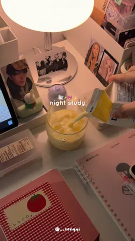 night study vlog✨📑🌙 #studytok #study #studygram #studymotivation #viral 