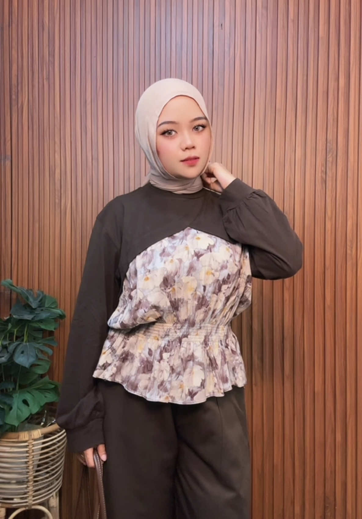 #blouse #blousewanita #blousecantik #outfitideas #fyp 