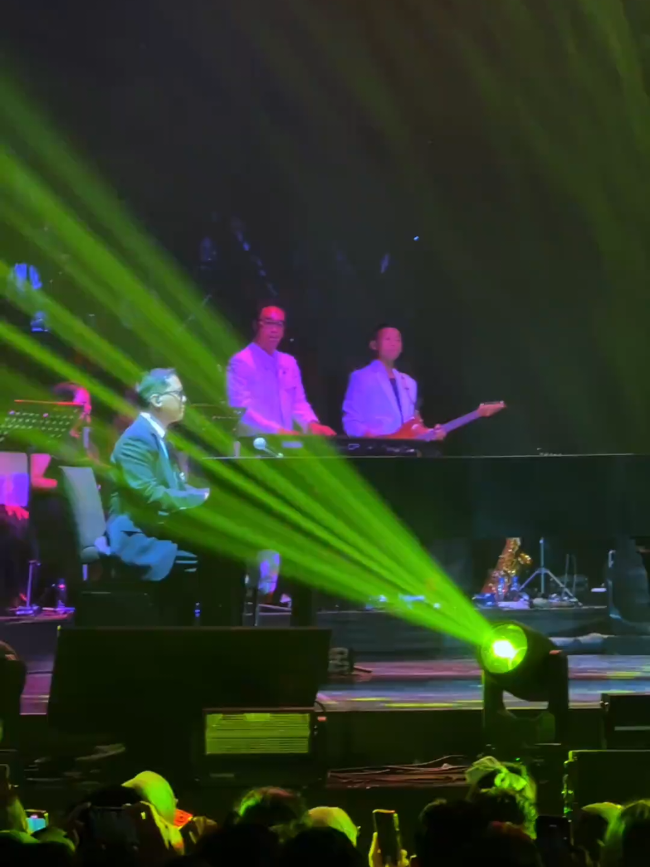ada yg relate sama lagu ini #soulmate #kahitna #fyp 