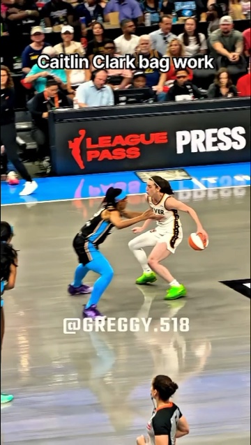 CAITLIN with the MAGIC!! Let us know how you feel in the comments, follow and subscribe for more Indiana Fever and WNBA highlights!! #CaitlinClark #sophiecunningham #indianafever #WNBA #WNBAHighlights #WNBAShorts #WNBAToday #basketball #WomensBasketball #CaitlinClarkFans #AngelReese #indianafeverhighlights #NBA #ballislife