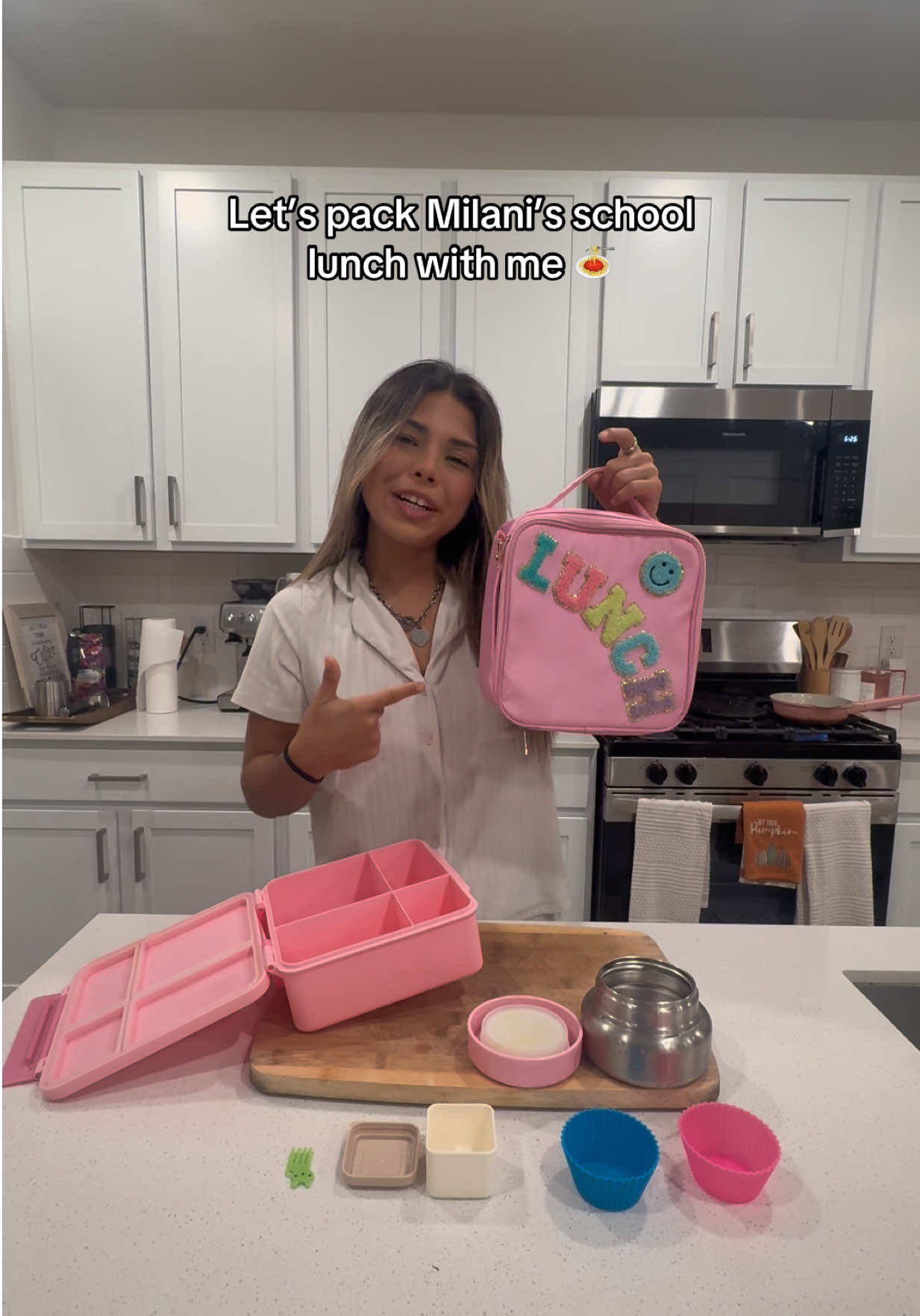 HAPPY FRIDAY!!💗 say it back🤓 #school #lunch #prek #friday 