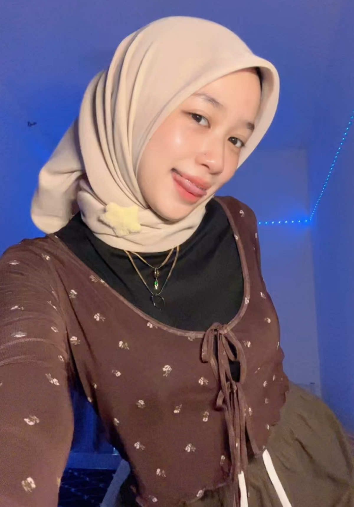 #yeayna 