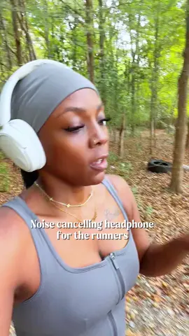 #jlab #jlabheadphones #noisecancellingheadphones #noisecancelling #comfortableheadphones @JLab 