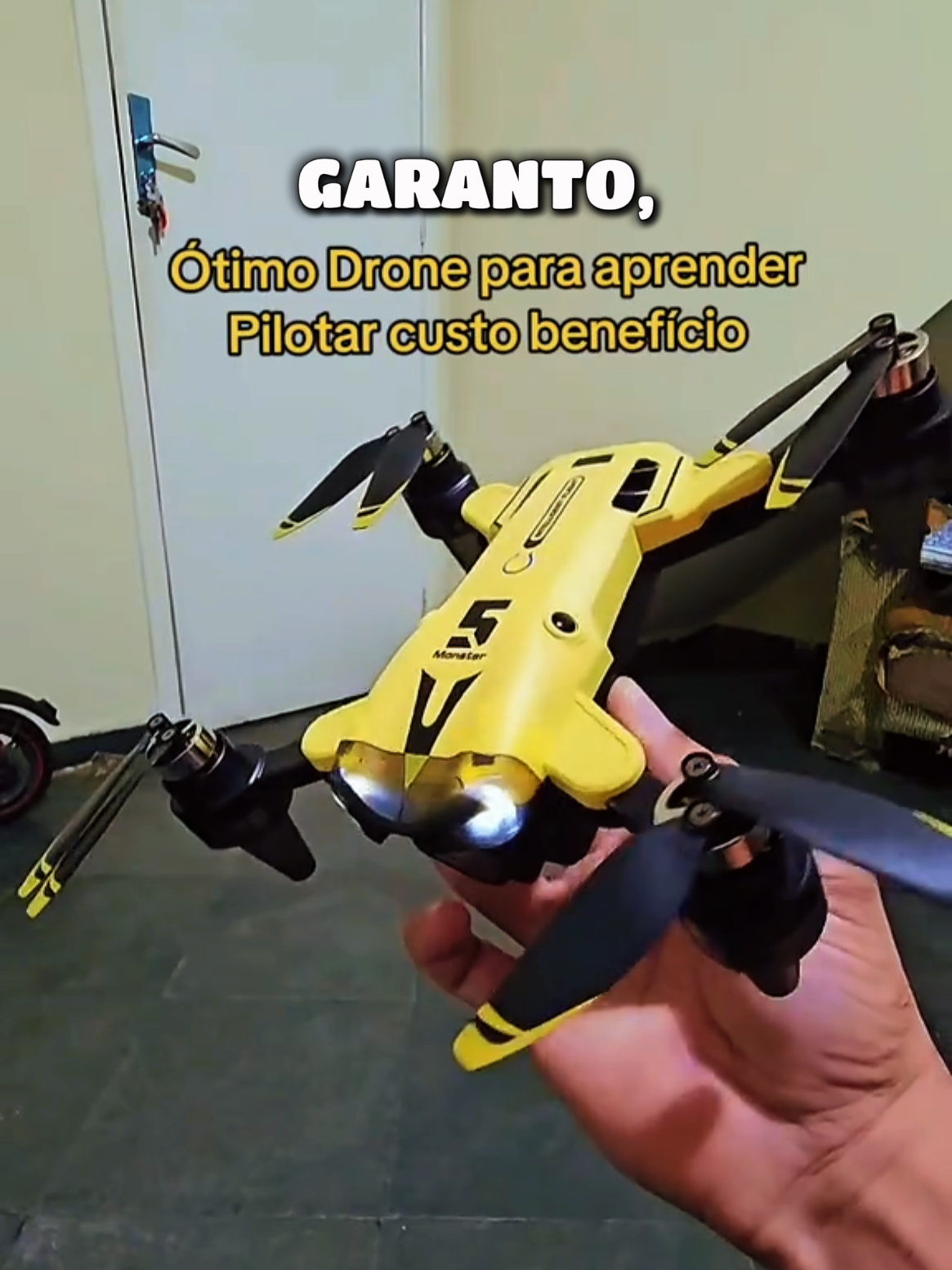Drone Top Moster M5 melhor custo benefício para você iniciar nos drones #tiktoklive #livehighlights #drone #creatorsearchinsights @Tá na Benção - Creator @Tá na Benção - Creator 