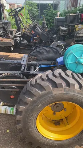 Xe qúa tuyết với ai thích mùa liên hệ với tui 