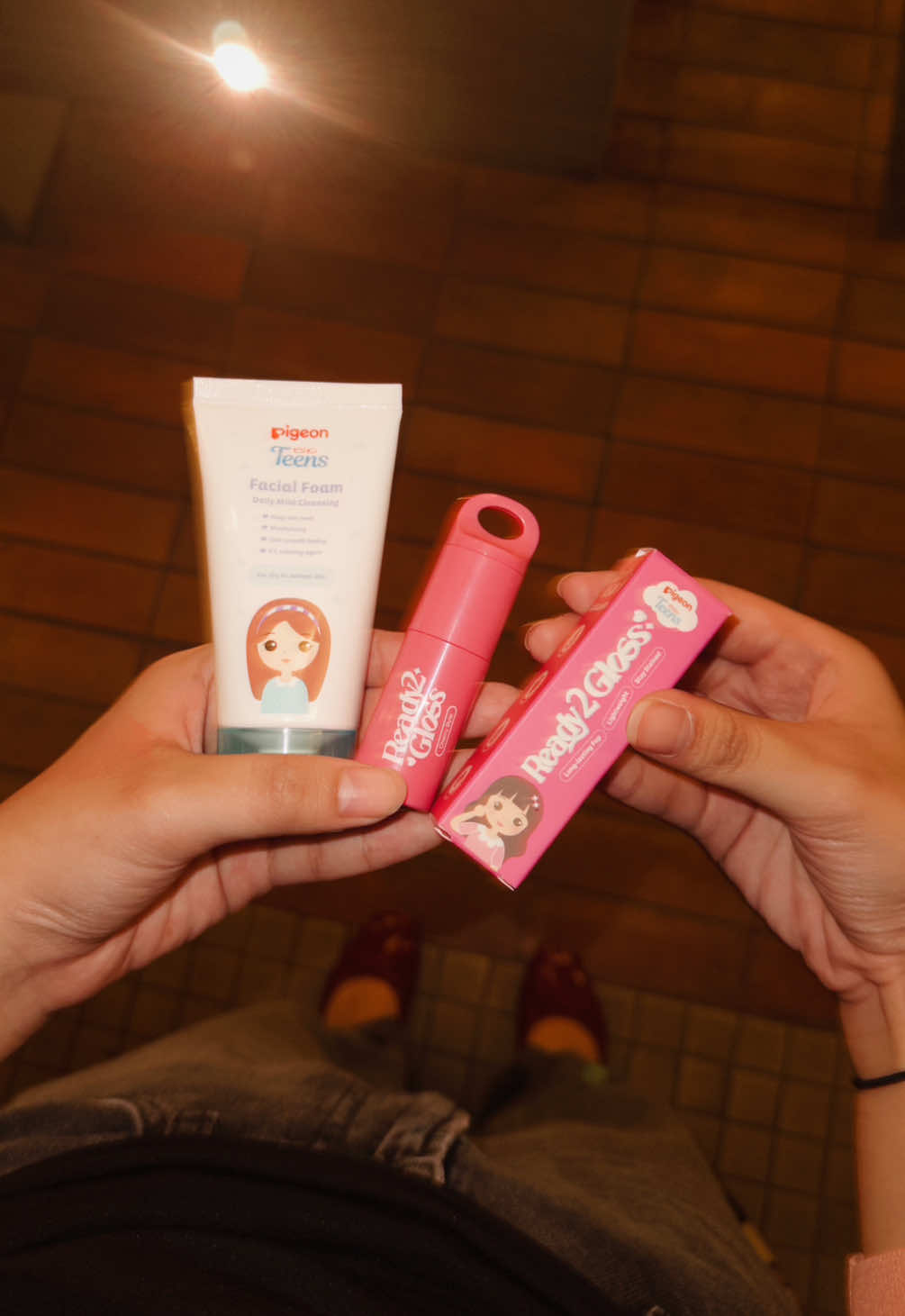 SUKAAAK BGT super glossy & plumpy #PigeonTeensIndonesia  #GlossyAlaGenZ #MakeupRemaja