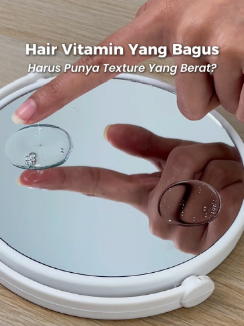 Nutrisi ekstra buat rambut ternyata nggak harus pakai vitamin yang teksturnya berat dan bikin lepek! 🤩 Formulasi ringan Ellips Hair Vitamin Ultra Light tetep meresap mendalam ke helaian rambut tipis. Checkout sekarang di keranjang kuning! 🛒✨ #Ellips #EllipsHairCare #EllipsHairVitaminUltraLight