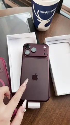 Alo iPhone 18 pro Max  xin nghe ạ 🤭 #iphone18promax #xuhuong #viral #trending #hot 
