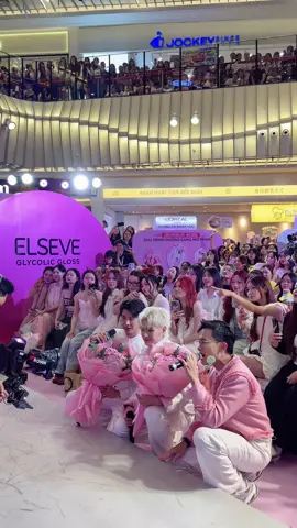 🛑 Captain Boy & Ivan cùng rừng Fan tại sự kiện ra mắt bộ gội xả cao cấp GLYCOLIC GLOSS mới của L'Oréal Paris #glycolicglosshong #tocmuotbongguong  #hợptáccùngLOrealParis #ChumChumHopTacCungLOreaIParis #chumchum