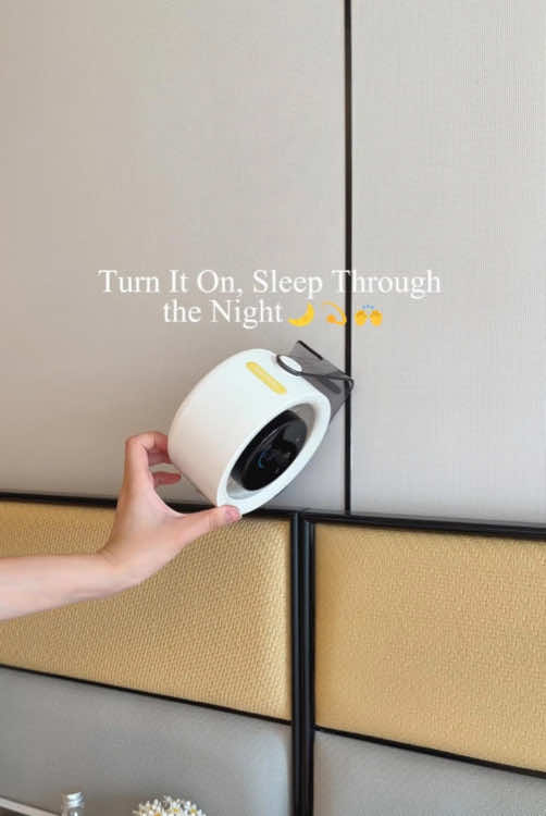 The worst part before bed isn't insomnia—it's being too hot to fall asleep. 🥵 I turn this on before bed now, and the cool breeze helps me fall asleep so much faster. 🌙❄️ #coolhill #musthave #cool #deskfan #portablefan 