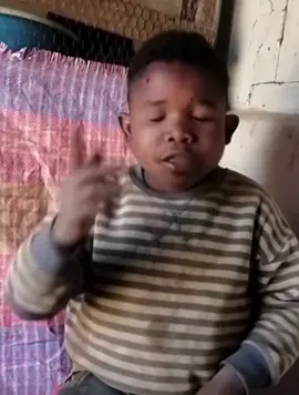 Tohiny ity.. hoanze tsmbola nahita.. 