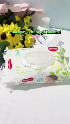 Khăn ướt Huggies dịu nhẹ cho làn da bé yêu #huggies #khanuothuggies #khanuotkhongmui #khanuot #khanuotchobe 