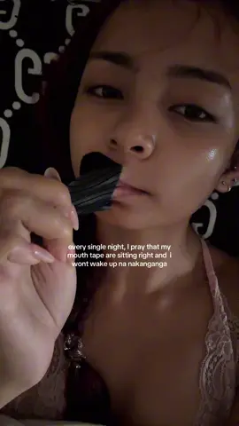 HAHAHAHAHHAHAHHAHA worst fear ko ung nakanganga habang natutulog😭😭