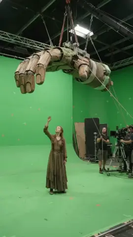 How Horror Scenes Were Really Captured 😱 | Behind the Scenes Movie Magic📝 DESCRIPTION Ever wondered how massive horror scenes are actually captured on camera? 🎥😱 This behind-the-scenes look reveals the filmmaking magic behind miniature sets, practical effects, studio rigs, camera movements, smoke, debris, water, and large-scale destruction. What looks enormous on screen can sometimes begin as a carefully built practical model inside a massive film studio. From the tiny set to the final cinematic illusion, discover how practical filmmaking techniques can create terrifying scenes without relying entirely on CGI. 🎬 Miniature Set Design 💥 Practical Destruction Effects 🎥 Camera & Studio Techniques 🌪 Smoke, Dust & Atmospheric Effects 🧰 Behind-the-Scenes Movie Magic If you love movie making, practical effects, VFX, filmmaking secrets, miniatures, and behind-the-scenes footage, subscribe for more cinematic experiments.horror scenes behind the scenes, how horror scenes are made, behind the scenes movie magic, practical effects, practical movie effects, movie special effects, filmmaking behind the scenes, how movies are made, miniature movie sets, miniature effects, VFX behind the scenes, practical VFX, movie effects explained, cinematic effects, film studio behind the scenes, movie set destruction, special effects filmmaking, miniature destruction, movie making secrets, Hollywood effects, cinematic filmmaking, film production, visual effects, movie magic, behind the camera#BehindTheScenes #HorrorScenes #PracticalEffects #VFX #MovieMagic 