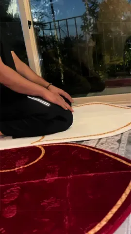 Couples Prayer Rug His & Hers Prayer Rug Couples Sajada Set #coupleprayerrug #muslimcouple #islamicgift #prayerrug #hisandhers 